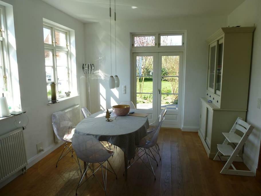 Traumhaftes Luxus-Ferienhaus Warnkenhagen  외부 사진