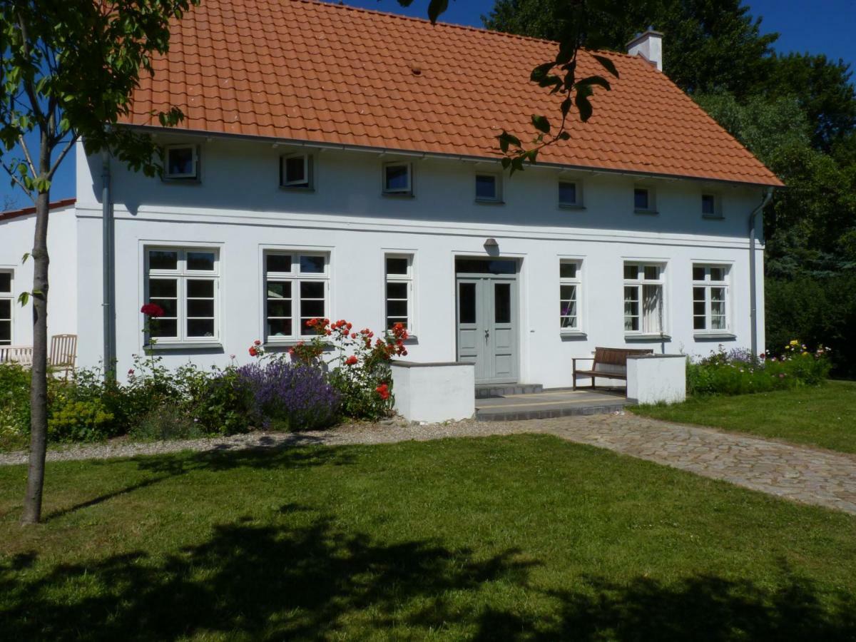 Traumhaftes Luxus-Ferienhaus Warnkenhagen  외부 사진